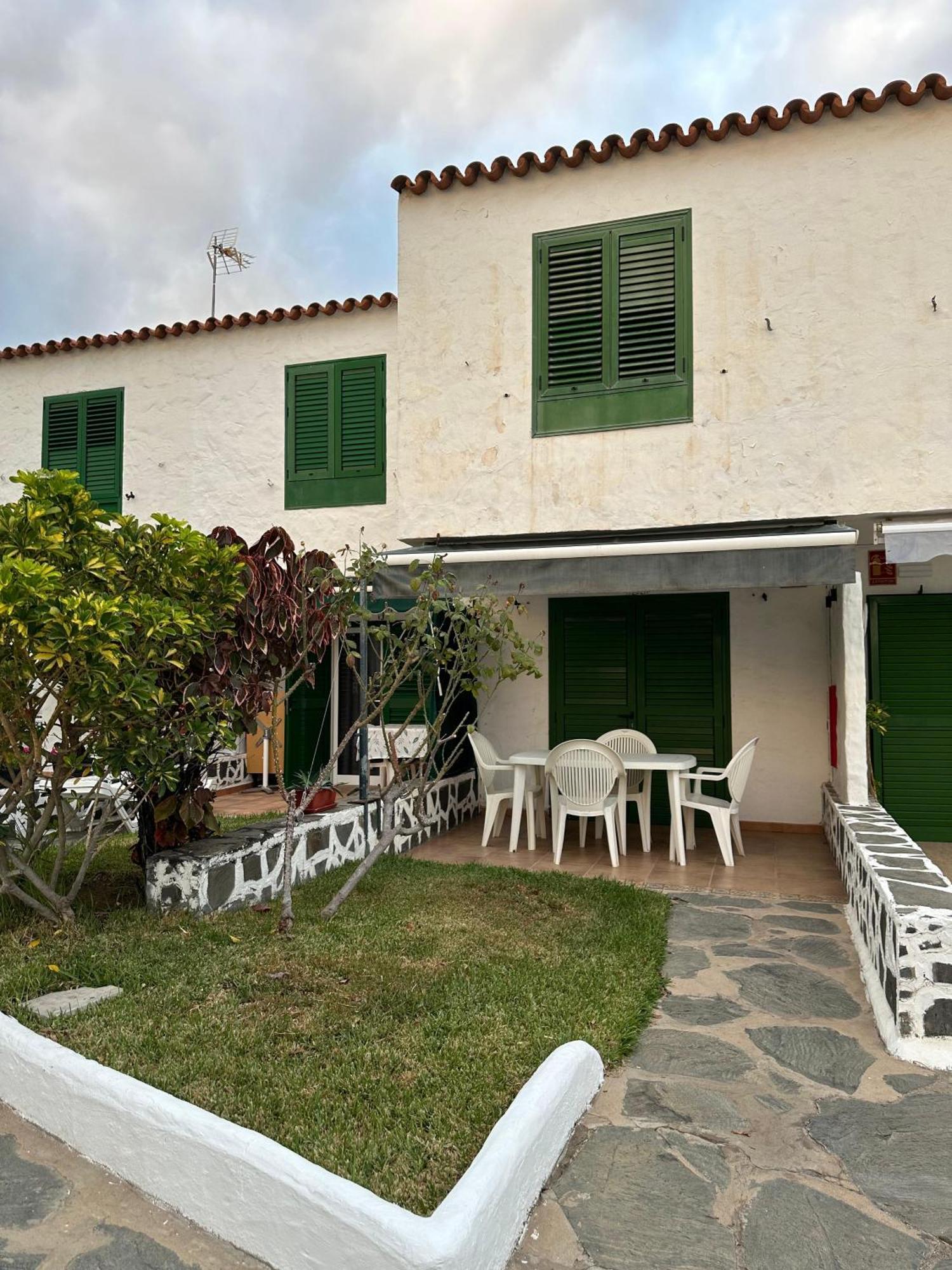 Apartment Caserio Garden *